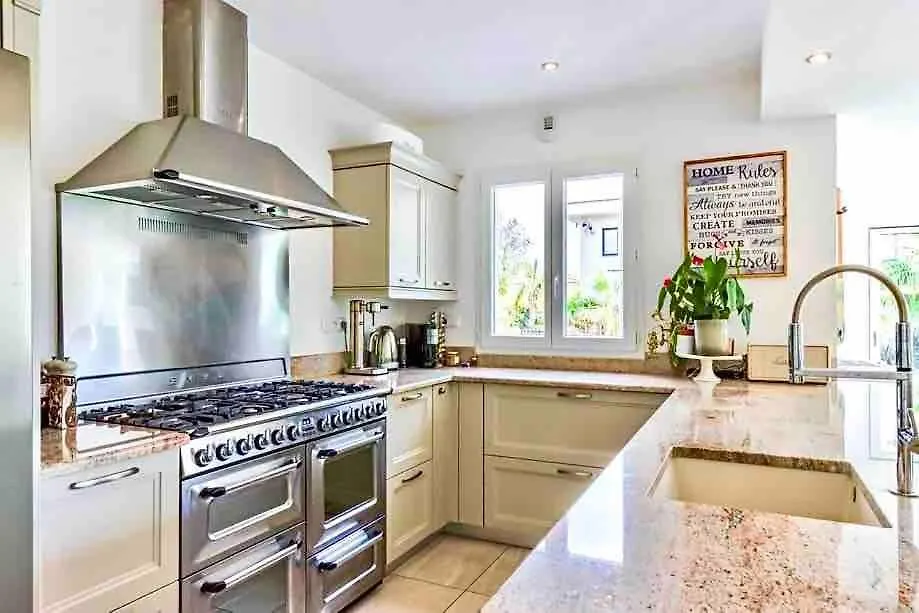 Luxury 5 Bedroom Villa In Grimaud St Tropez
